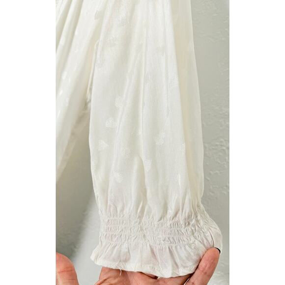 Ellis & Dewey Women's White V Neck Blouse Ruffle Neck Heart Embossed Embroidered - Picture 5 of 9